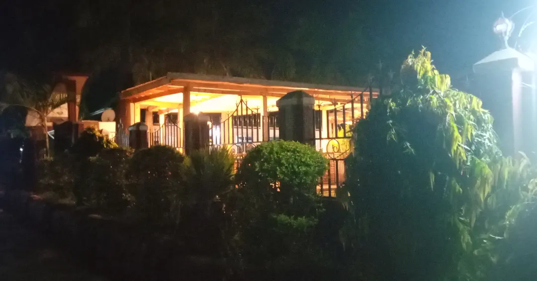 Bar & Restaurant